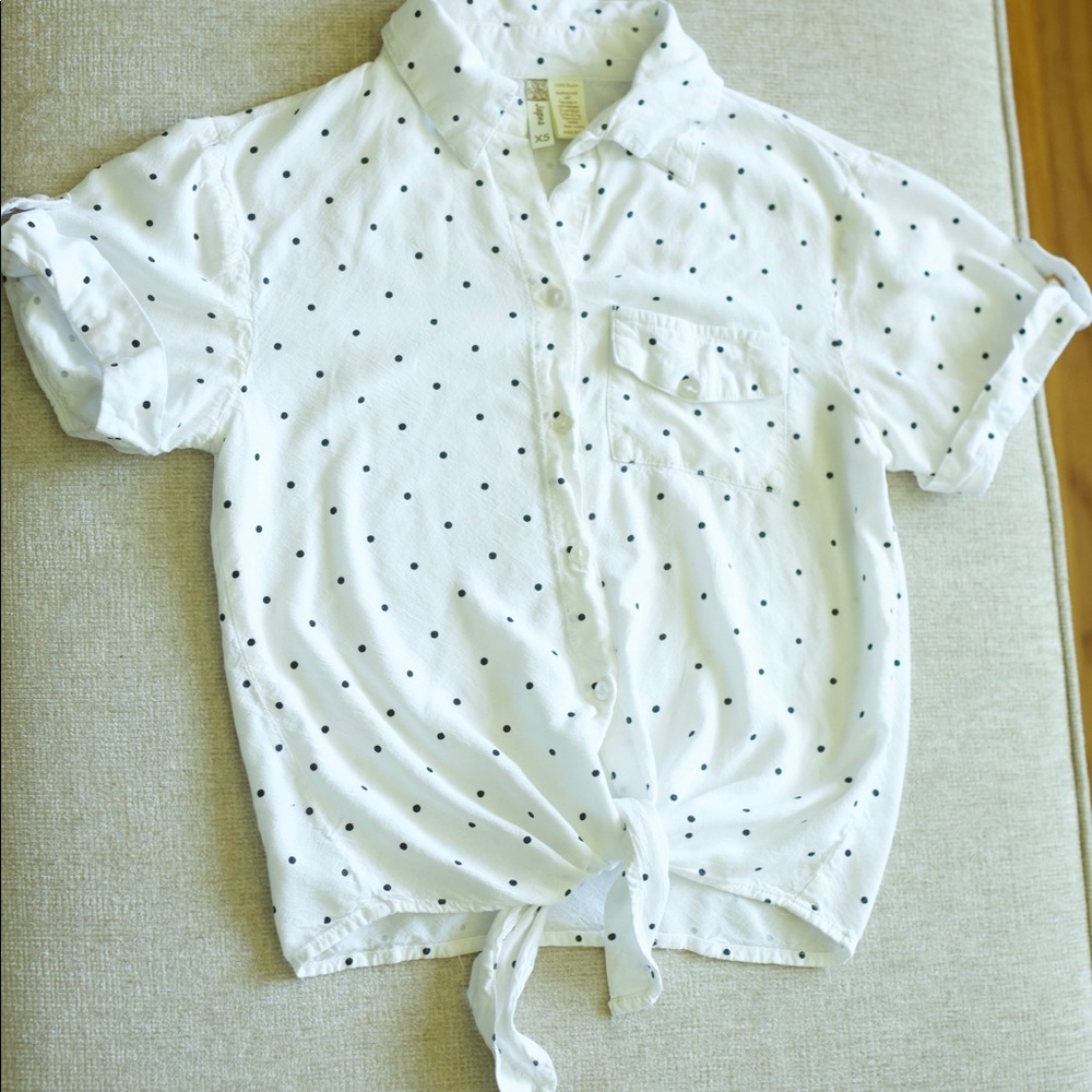 Polka dot tie up blouse